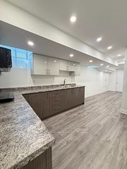 5190 Nestling Grove LOWER, Mississauga, ON L5M 0L2