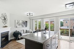6930 Elliott Parliament Street, Mississauga, ON L5W 1B5