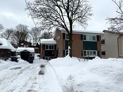92 Vista Drive, Mississauga, ON L5M 1C5