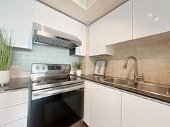 25 Viking Lane 956, Toronto, ON M9B 0A1
