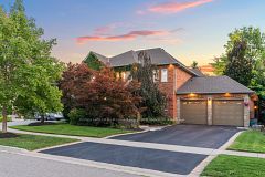4278 Clubview Drive, Burlington, ON L7M 4X1