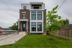 165 Spalding Road 2, Toronto, ON M3K 1K3