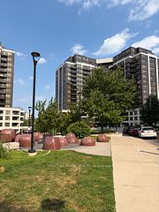 1060 Sheppard Avenue W 909, Toronto, ON M3J 0G7