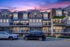 3035 Finch Avenue W 1003, Toronto, ON M9M 0A3