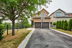 17 Shangrila Terrace, Caledon, ON L7E 2N2