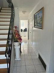 7304 Sills Road, Mississauga, ON L4T 2K1