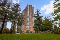145 Hillcrest Avenue 713, Mississauga, ON L5B 3Z1