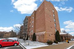 16 Fourth Street 67, Orangeville, ON L9W 4N7