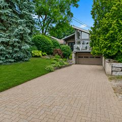 615 VANESSA Crescent, Mississauga, ON L5H 2N5