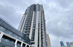 202 Burnhamthorpe Road E 1607, Mississauga, ON L5A 0B2