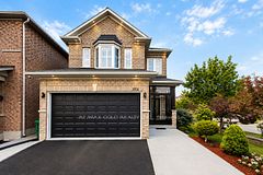 3906 Passway Road, Mississauga, ON L5N 8P1