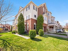 656 Frank Place, Milton, ON L9T 0P8