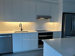 1035 Southdown Road 504, Mississauga, ON L5J 0A2