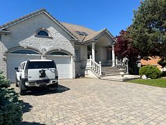 2444 hensall Road, Mississauga, ON L5A 2T2