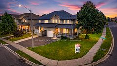 52 Junction Crescent, Brampton, ON L7A 2G9