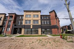3299 Sixth Line 3, Oakville, ON L6H 0Z6