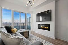 30 Shore Breeze Drive 1422, Toronto, ON M8V 0J1