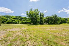 301 King Street, Caledon, ON L7C 1P2