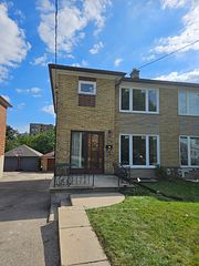 49 Gotham Court Unit 1, Toronto, ON M6M 2W9