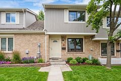 98 Falconer Drive 41, Mississauga, ON L5N 1Y2