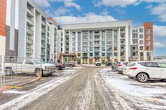490 Gordon Krantz Avenue 401, Milton, ON L9E 1Z5