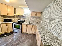 55 Velvet Grass Lane B, Brampton, ON L6R 1W1
