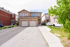 35 Needlewood Lane, Brampton, ON L6R 2N3