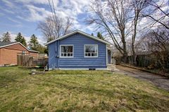 114 Ringwood Road, Oakville, ON L6H 1K2