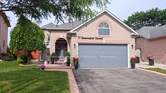 17 Summerfield Crescent, Brampton, ON L6X 4K4