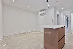 266 Indian Grove 4, Toronto, ON M6P 2K5