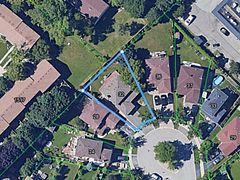 32 Roslo Court, Oakville, ON L6H 4S1
