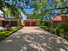 2409 Willowburne Drive, Mississauga, ON L5M 5G2