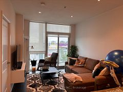 65 Speers Road 318, Oakville, ON L6K 2E6