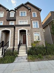 1222 Rose Way 29, Milton, ON L9E 1P2