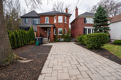 520 Prince Edward Drive N MAIN, Toronto, ON M8X 2M5