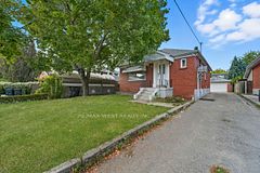 38 Feltham Avenue, Toronto, ON M6N 2C3