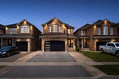 111 Emily Carr Crescent, Caledon, ON L7E 2L8