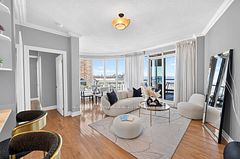2087 Lake Shore Boulevard W 1503, Toronto, ON M8V 4G3