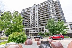 1070 Sheppard Avenue 1004, Toronto, ON M3J 0G8