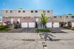 400 Mississauga Valley Boulevard 38, Mississauga, ON L5A 3N6