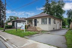 402 Guelph Line, Burlington, ON L7R 3L4