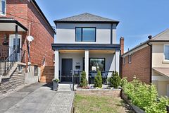 365 Harvie Avenue, Toronto, ON M6E 4L7