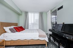 24 Southport Street 749, Toronto, ON M6S 4Z1