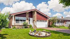 2385 Hensall Street, Mississauga, ON L5A 2T1