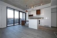 383 Sorauren Avenue 413, Toronto, ON M6R 0A4