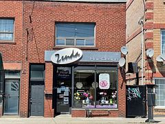 568 Rogers Avenue 2nd floor, Toronto, ON M6M 1B6