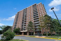 49 Silverstone Drive 1007, Toronto, ON M9V 3G2