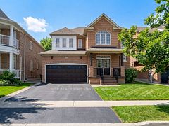 10 Whitepoppy Drive, Brampton, ON L7A 0L8