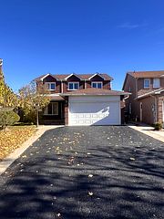 42 Toba Crescent, Brampton, ON L6Z 4R7