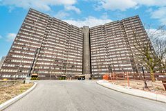 11 Wincott Drive 810, Toronto, ON M9R 2R9